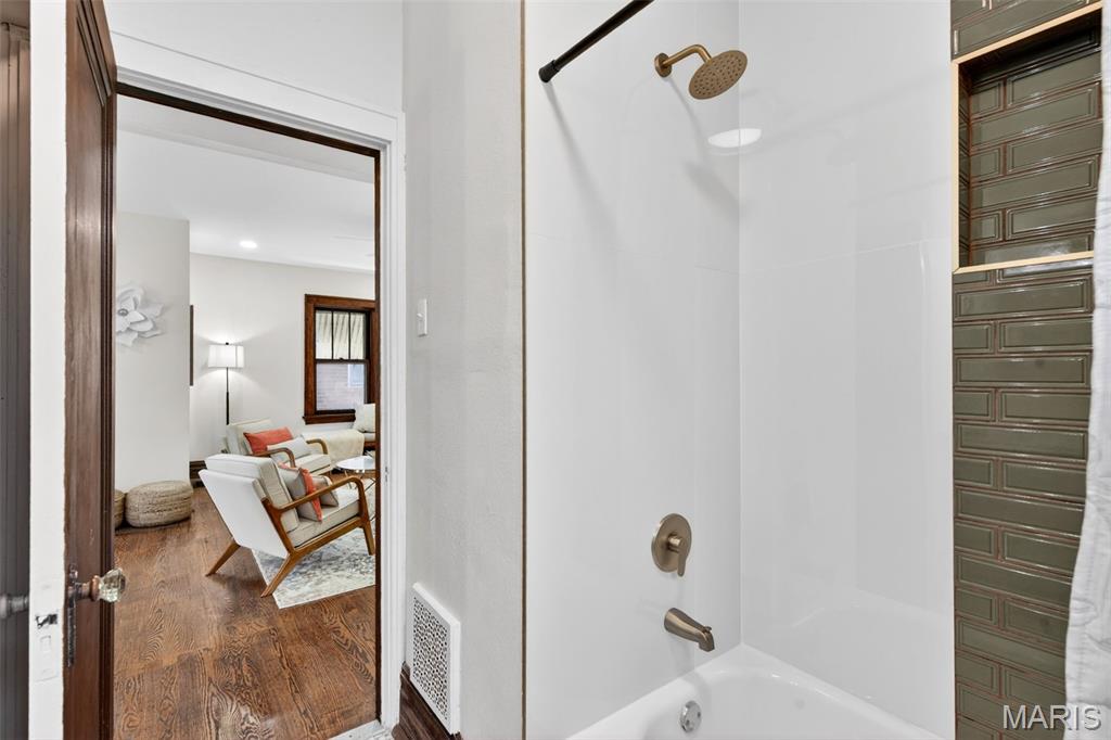 Bates Street Terrace Add - Residential