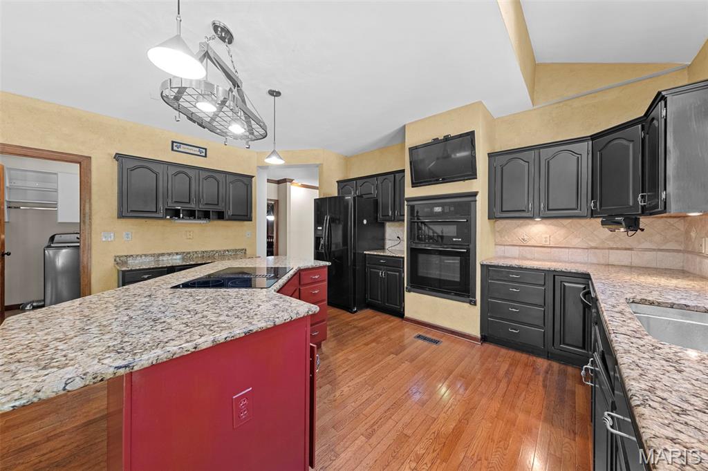 Saddle Ridge Acres - Residential