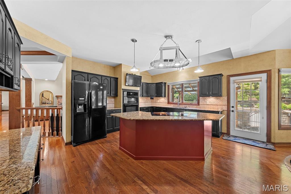 Saddle Ridge Acres - Residential