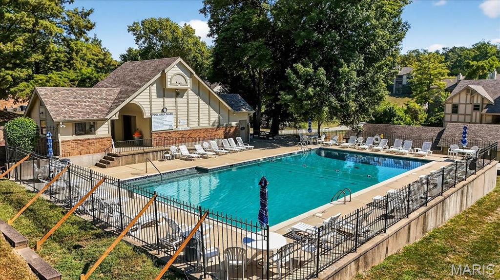 Parkside Condo Tr B - Residential