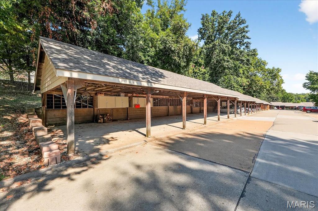 Parkside Condo Tr B - Residential