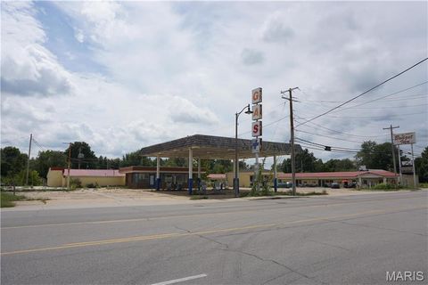 1152 Millcreek Road Lebanon MO 65536