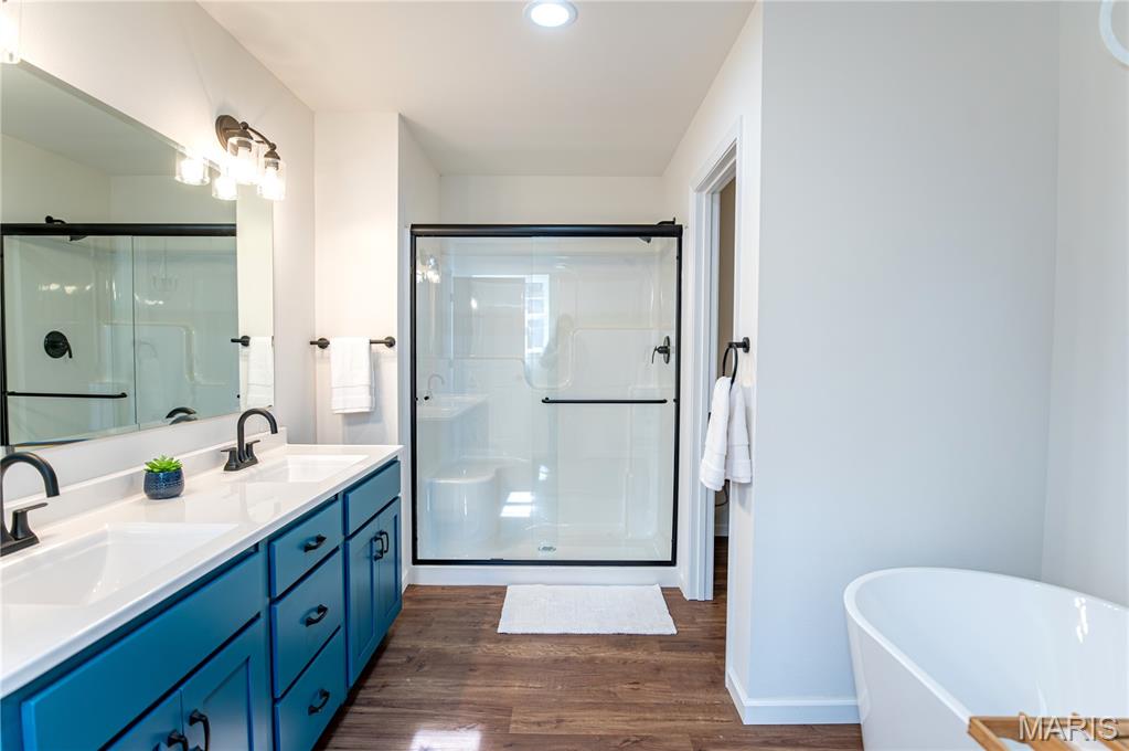 Scottsvale Manor - Residential