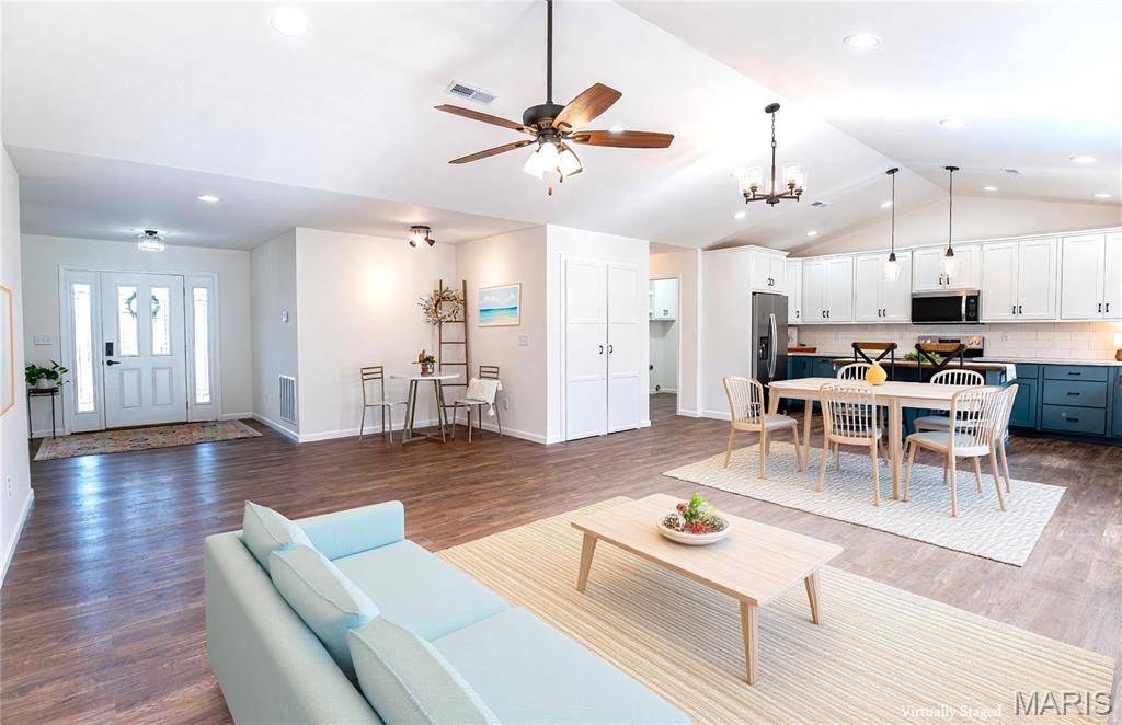 Scottsvale Manor - Residential