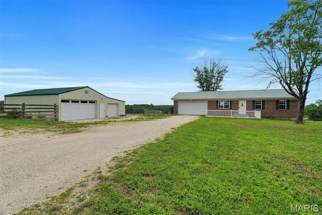 3879 Tegeler Road