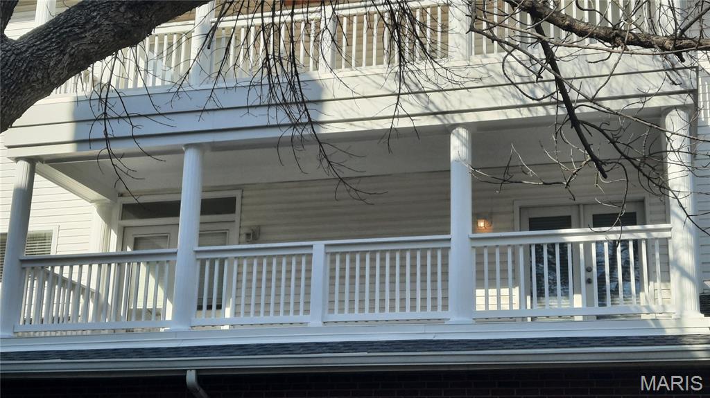 Carlton Manor Condo - Residential