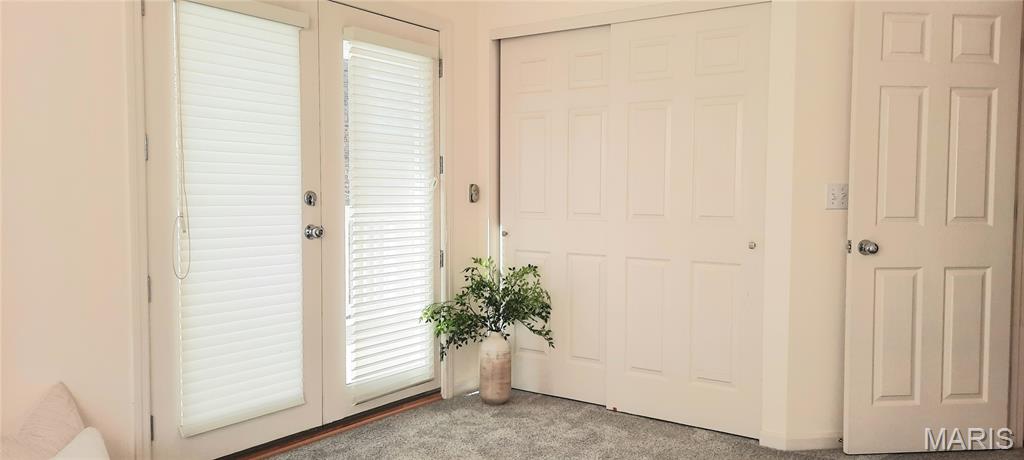 Carlton Manor Condo - Residential