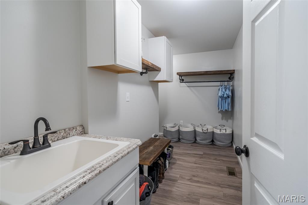 Valley Oaks - Residential