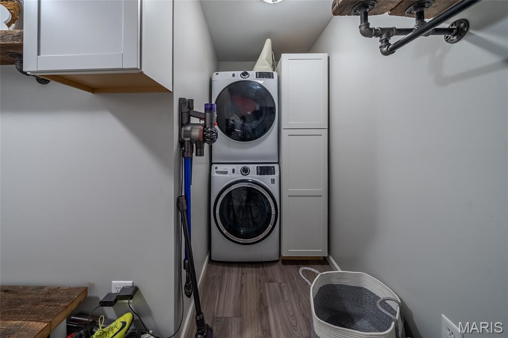 Valley Oaks - Residential