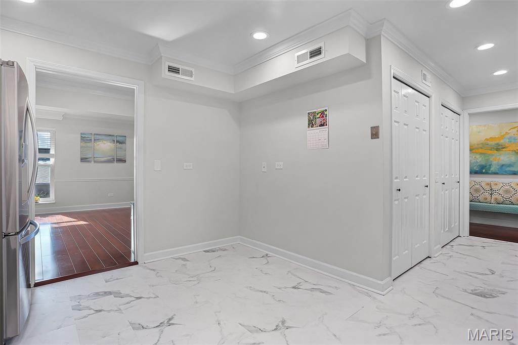 Coeur De Royale Condo Ph 4 - Residential