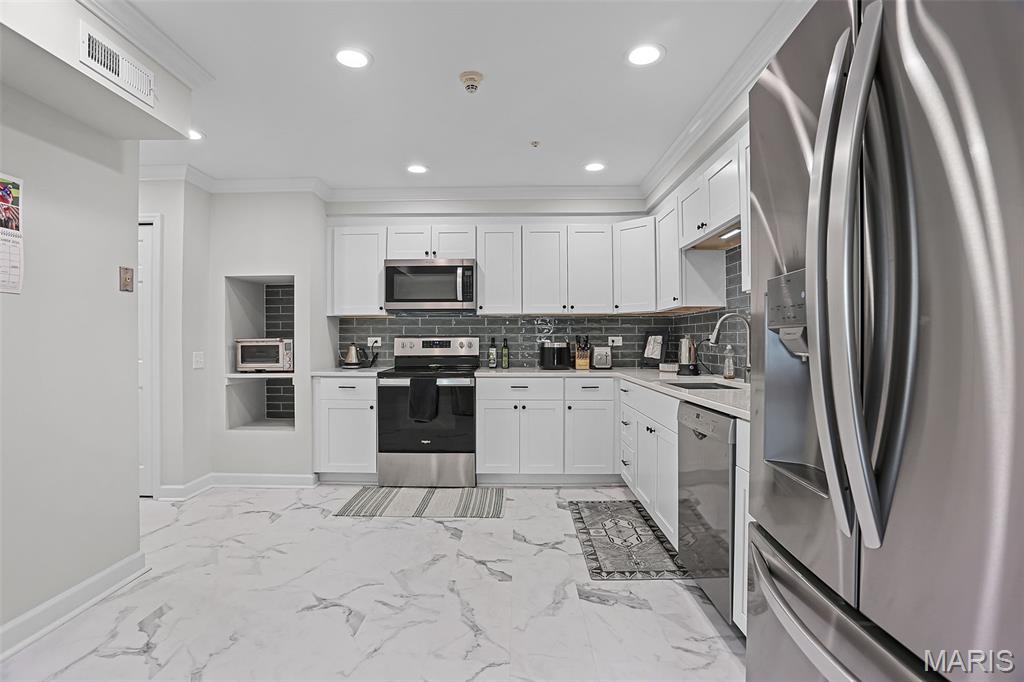Coeur De Royale Condo Ph 4 - Residential