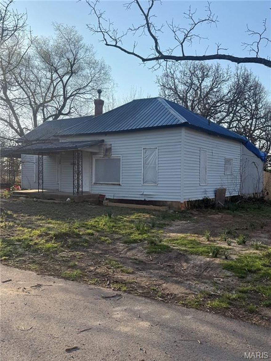 Investment opportunity! This property is ready to be added to your portfolio today! This could be a one bedroom home with an extra living area or a two bedroom home for that extra needed bedroom space. This residence sits in the heart of Stoutland and is close to the school, library, and post office. This property is being sold as is. Schedule to see the potential this property offers today!