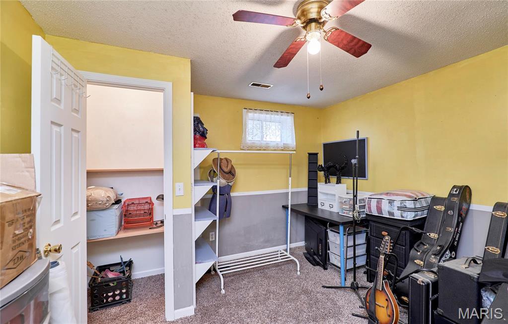 Clarksville, Missouri 63336, United States, 4 Bedrooms Bedrooms, ,2 BathroomsBathrooms,Residential,Active,141050