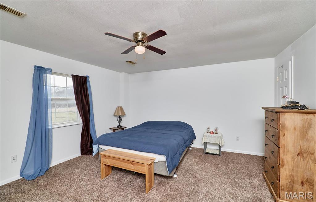 Clarksville, Missouri 63336, United States, 4 Bedrooms Bedrooms, ,2 BathroomsBathrooms,Residential,Active,141050