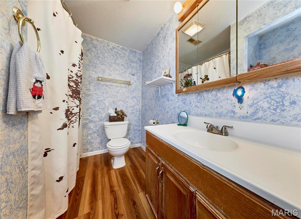 Clarksville, Missouri 63336, United States, 4 Bedrooms Bedrooms, ,2 BathroomsBathrooms,Residential,Active,141050