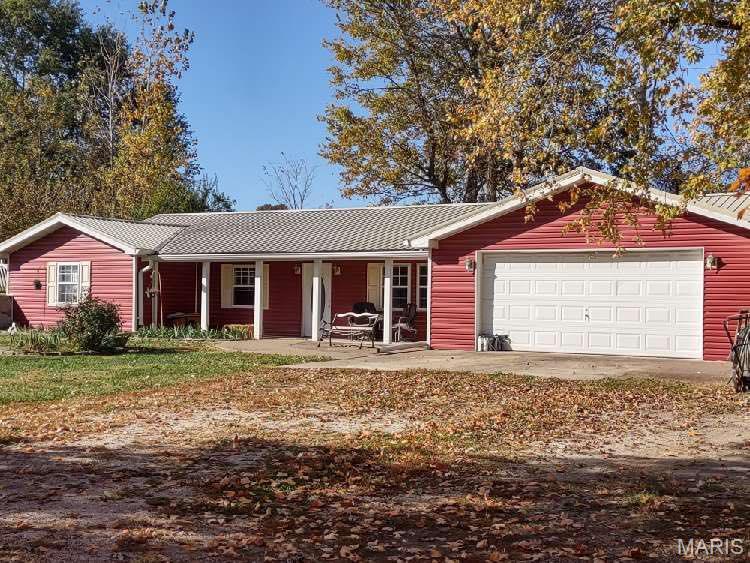 Clarksville, Missouri 63336, United States, 4 Bedrooms Bedrooms, ,2 BathroomsBathrooms,Residential,Active,141050