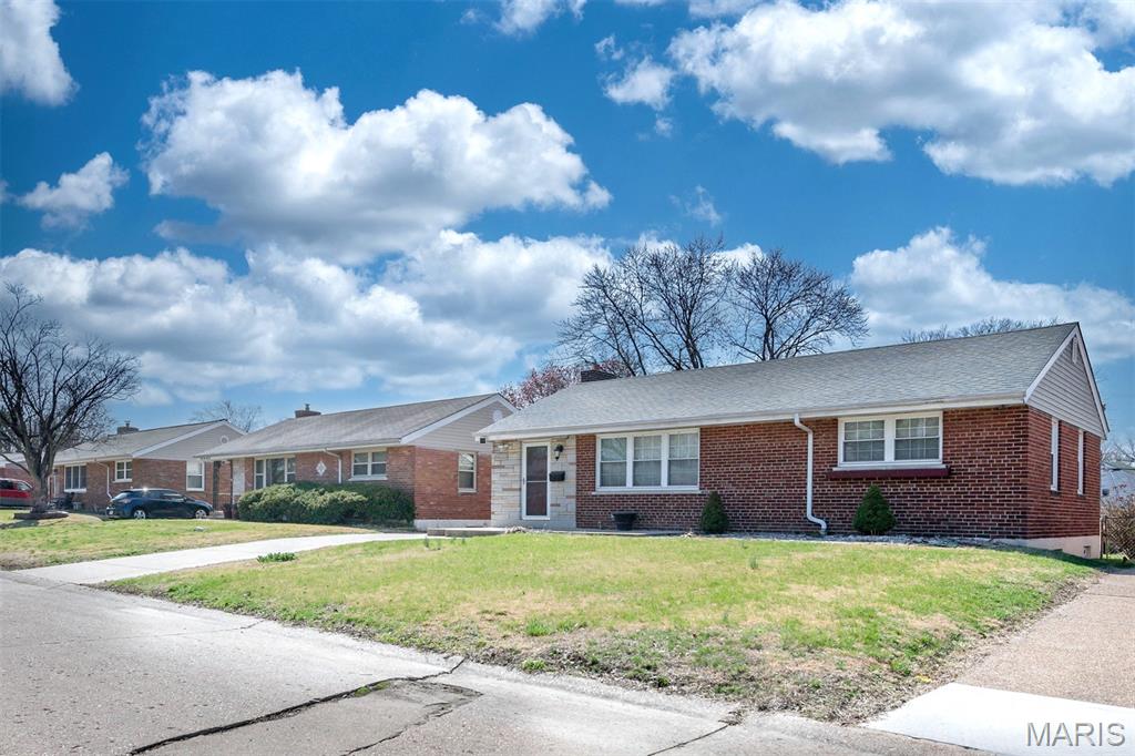 Al-Clare Mdws - Residential