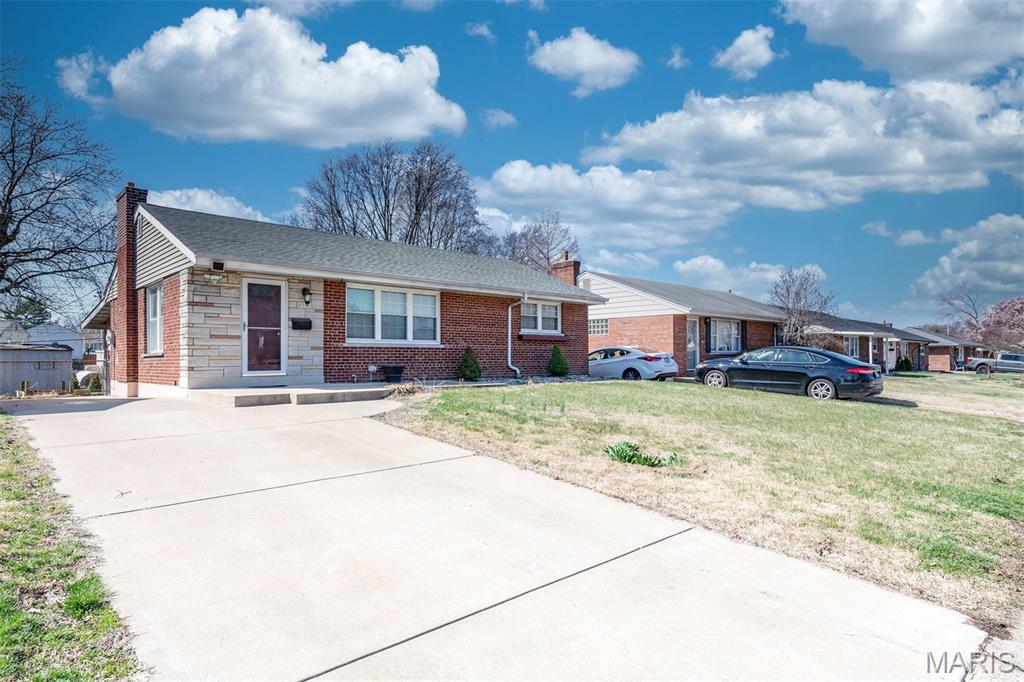 Al-Clare Mdws - Residential