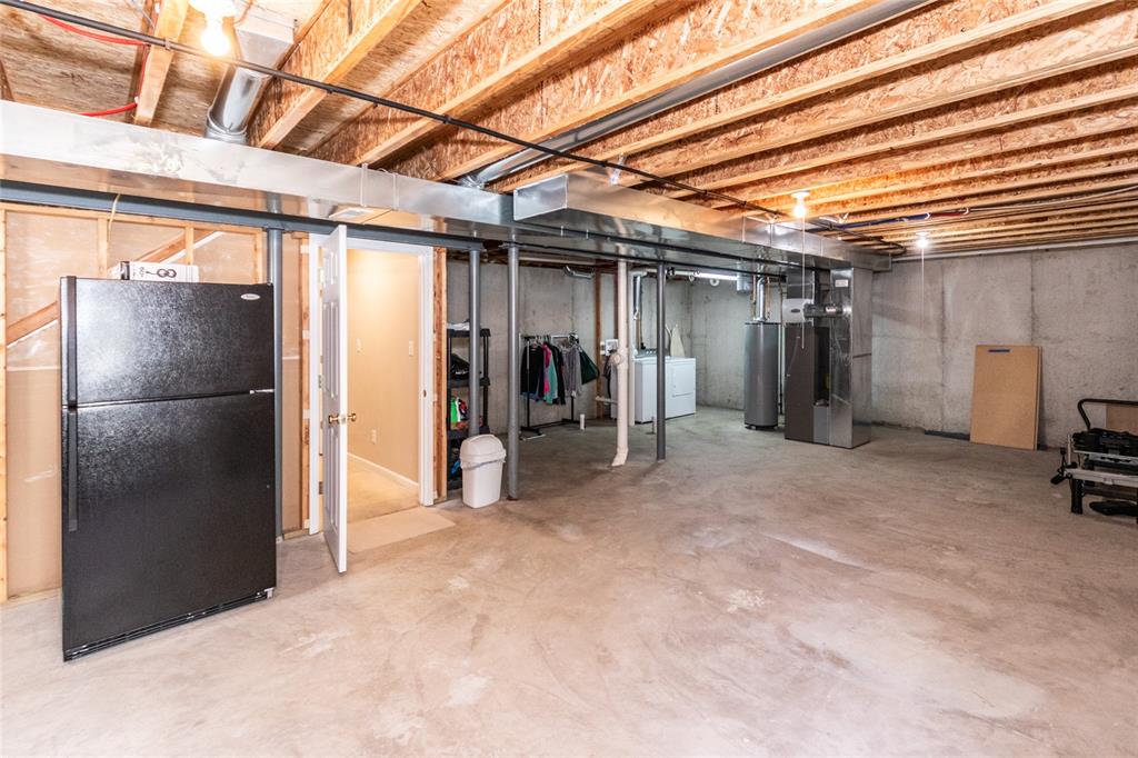 Manchester, Missouri 63088, United States, 3 Bedrooms Bedrooms, ,3 BathroomsBathrooms,Residential,Pending,135823