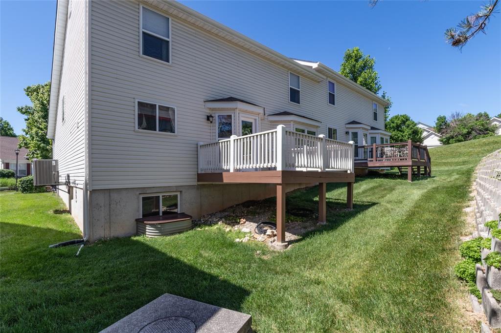 Manchester, Missouri 63088, United States, 3 Bedrooms Bedrooms, ,3 BathroomsBathrooms,Residential,Pending,135823