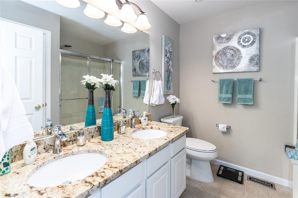 Manchester, Missouri 63088, United States, 3 Bedrooms Bedrooms, ,3 BathroomsBathrooms,Residential,Pending,135823