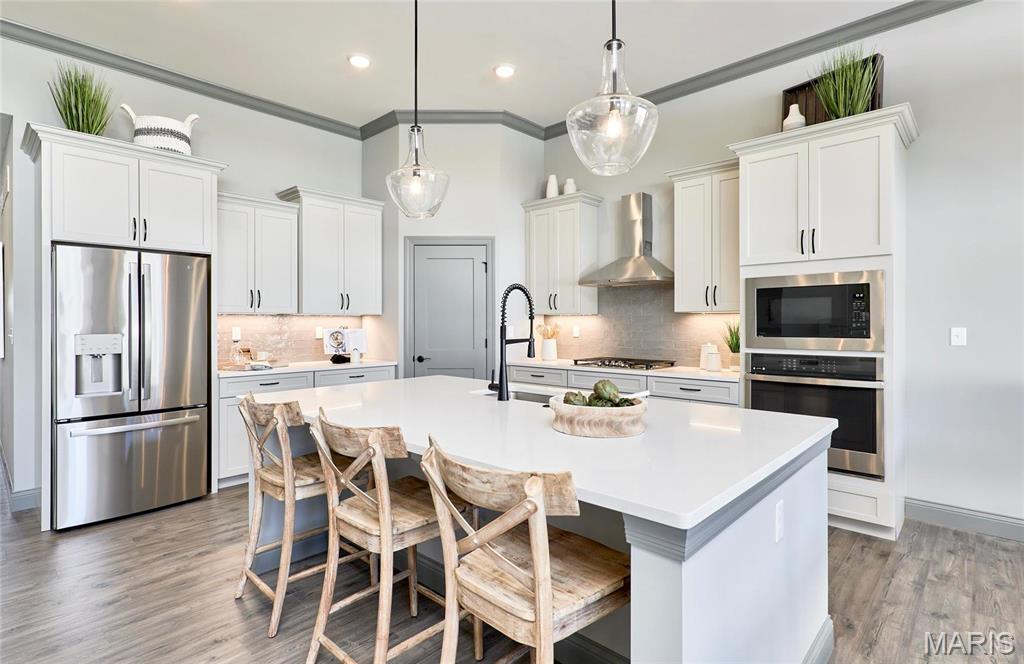 Majestic Lakes - Residential