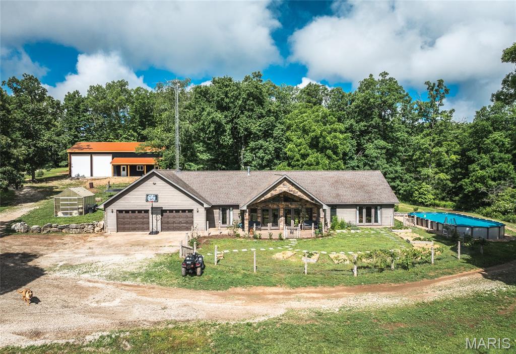 916 County Road 5390