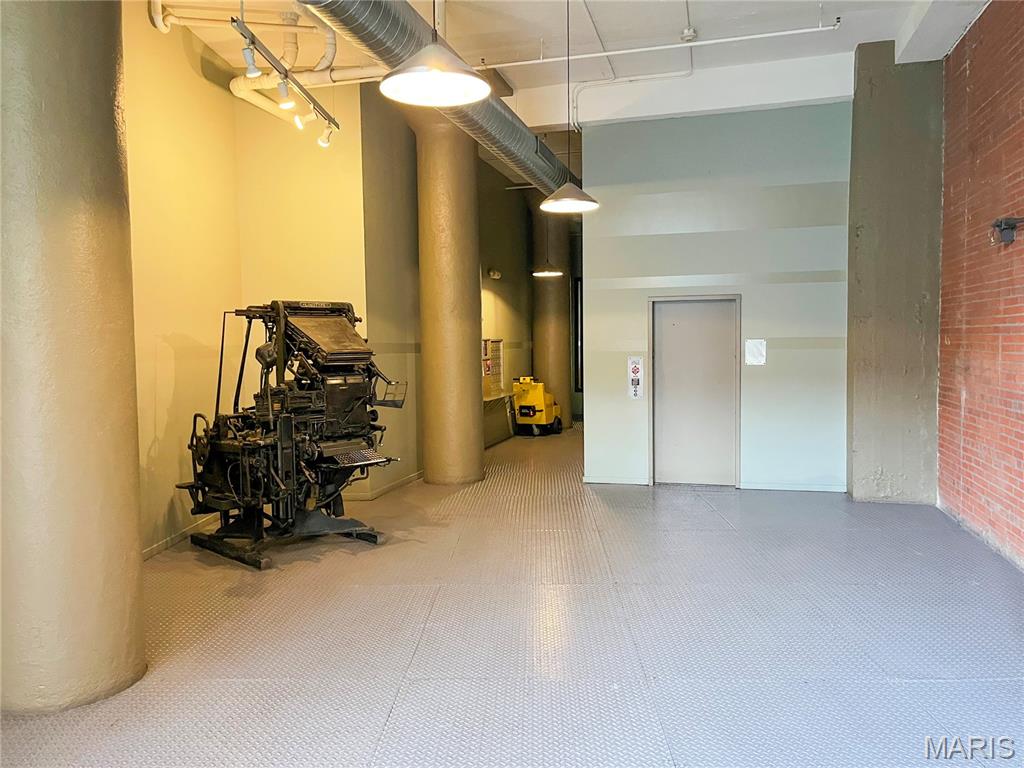 1611 Locust Street 503
