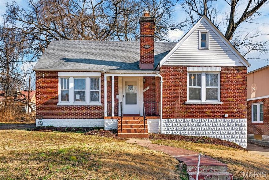 Welcome to 3816 Oakridge! This charming 3-bedroom bungalow is full of character and timeless appeal—you won’t want to miss it. Step inside and fall in love with the beautifully refinished original wood floors. The living room is bright, comfortable, and perfect for both relaxing evenings and entertaining guests. Ceiling fans in all bedrooms add comfort and convenience. The dining room truly serves as the heart of the home, creating a warm and inviting space for gatherings. The kitchen is bright and welcoming, featuring the coveted sink beneath the window—perfect for keeping an eye on the backyard while preparing meals. Outside, you’ll find a nice, flat backyard that’s ideal for barbecues, playtime, or simply enjoying the outdoors along with a detached 1 car garage. Head upstairs and prepare to be impressed. With brand-new carpet and vaulted ceilings accented by stylish colors, this space has been maximized beautifully. Whether you envision an additional bedroom, a movie room, or a spacious home office, the choice is yours. As an added bonus, brand new hvac, most of the plumbing and stacks are brand new, along with recessed lighting throughout the home. There’s also a bonus room at the back of the home that can serve as a sitting room, playroom, or flex space to fit your needs.This home offers the character you’ve been searching for, paired with modern updates for peace of mind. Schedule your appointment today—this one won’t last long!