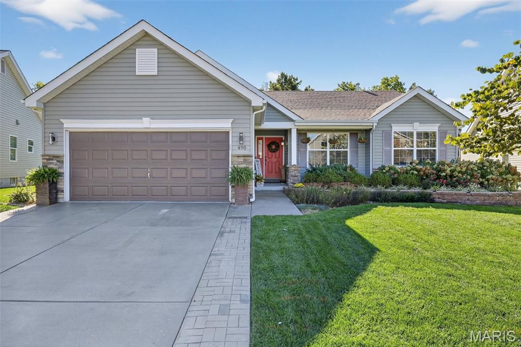 Photo of 490 Pleasant Breeze Drive, Wentzville, MO 63385 (MLS # 25072084)
