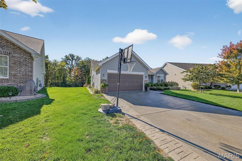Photo of 490 Pleasant Breeze Drive, Wentzville, MO 63385 (MLS # 25072084)