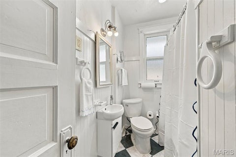 Tiny photo for 99 Sandau Avenue, Webster Groves, MO 63119 (MLS # 26064027)