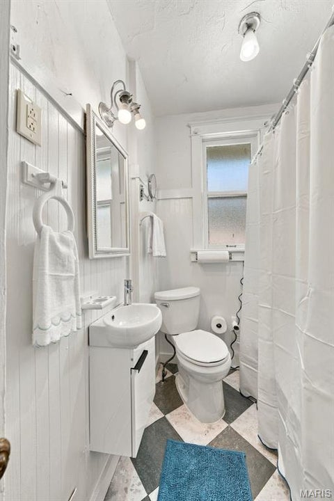 Tiny photo for 99 Sandau Avenue, Webster Groves, MO 63119 (MLS # 26064027)