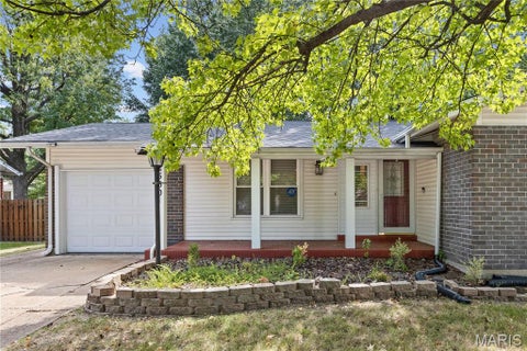 Photo of 2560 Wedgwood Drive, Florissant, MO 63033 (MLS # 26059788)