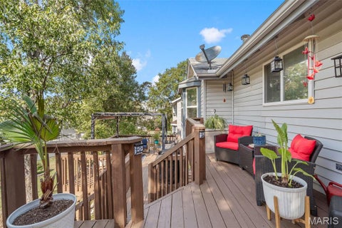 Tiny photo for 151 Aspencade Circle, St Peters, MO 63376 (MLS # 26067941)