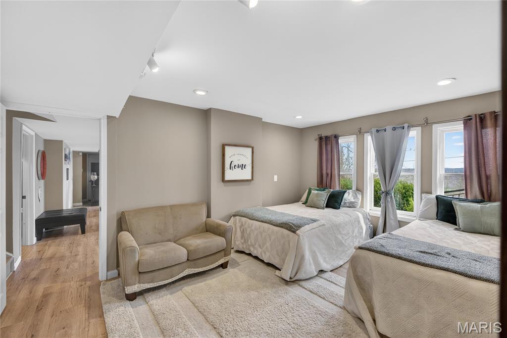 Twin River Heights - Residential