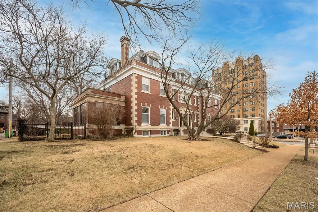 Compton Heights - Residential