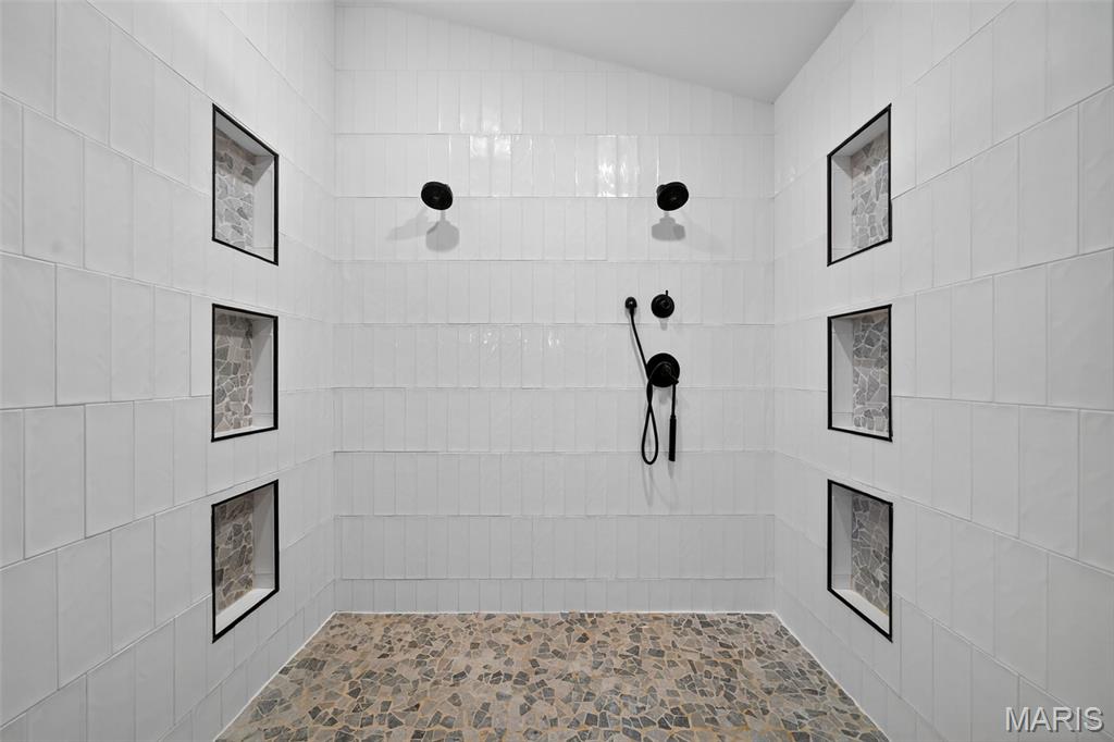 Bettorf Amd - Residential