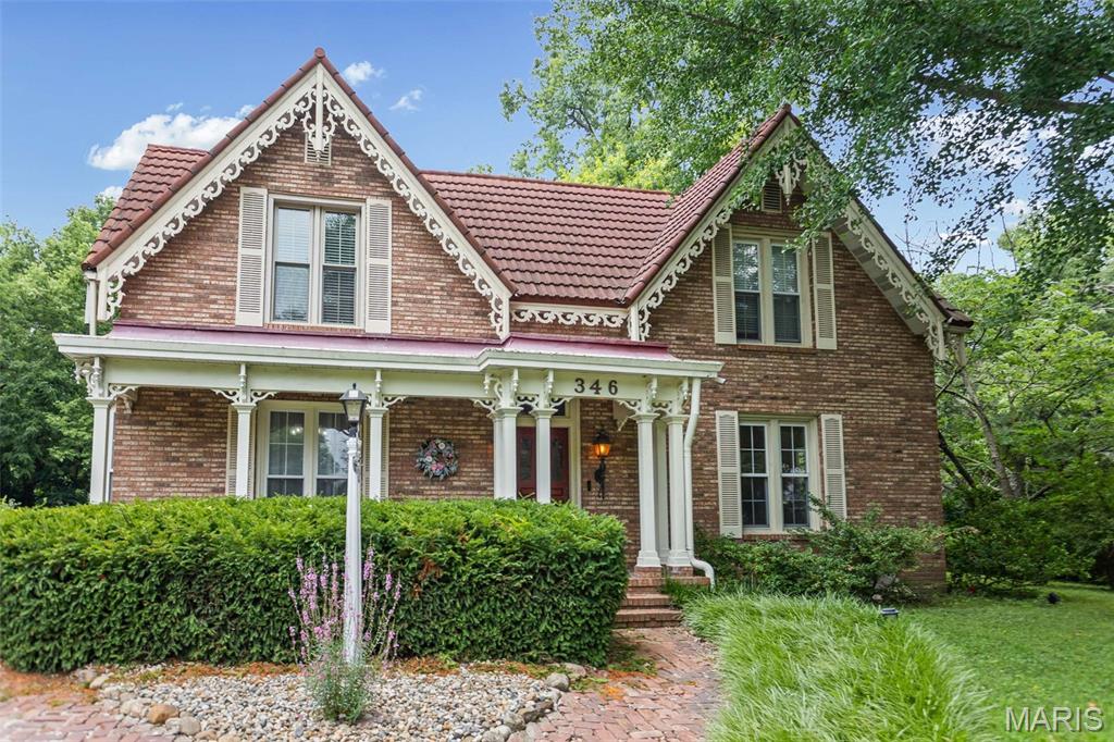 346 College Avenue