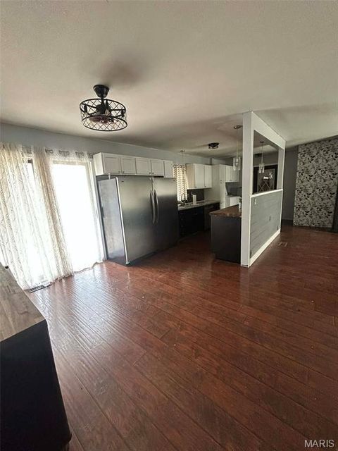 Tiny photo for 6636 County Road 423, Palmyra, MO 63461 (MLS # 26019359)