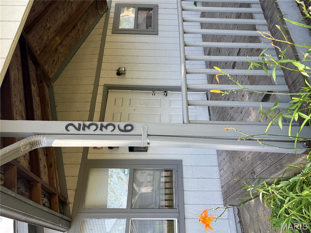2336 Lincoln Avenue