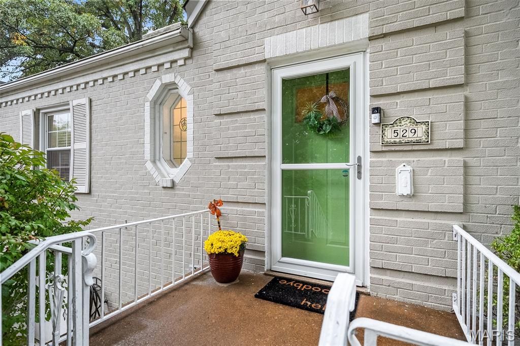 Photo of 529 Cyril Drive, St Louis, MO 63119 (MLS # 25072880)