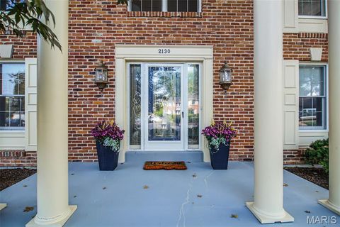 Tiny photo for 2130 Willow Way Court, Chesterfield, MO 63017 (MLS # 25062780)