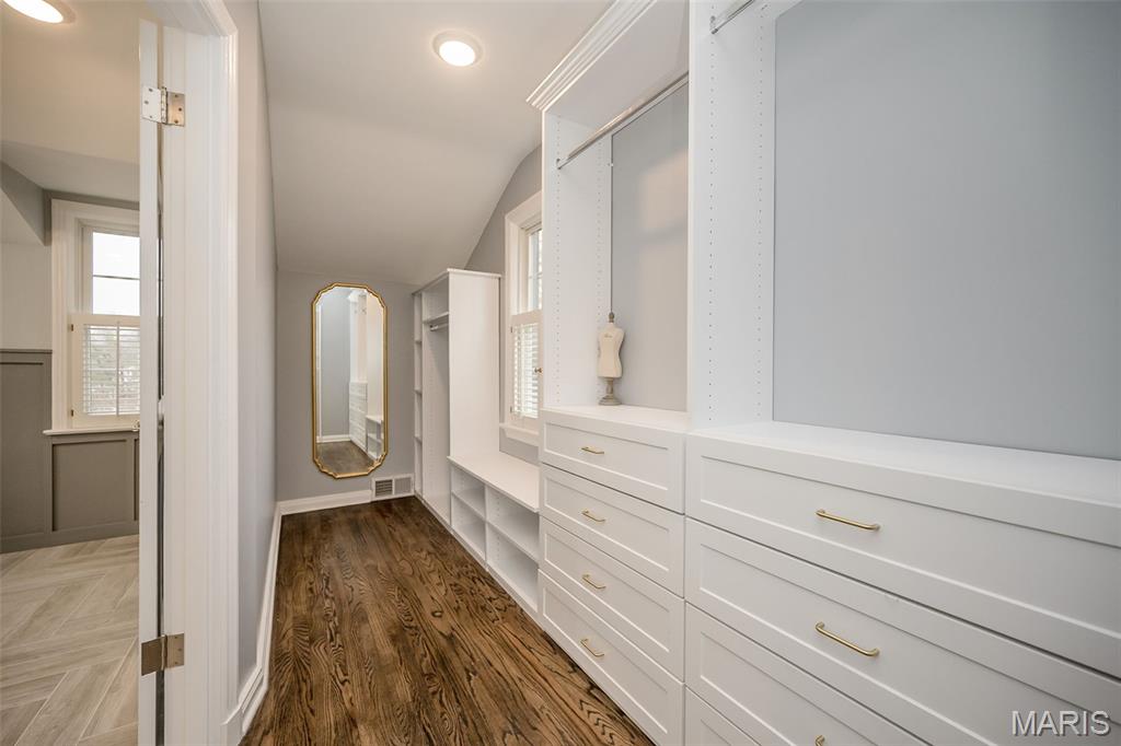 Glen Elm Amd - Residential