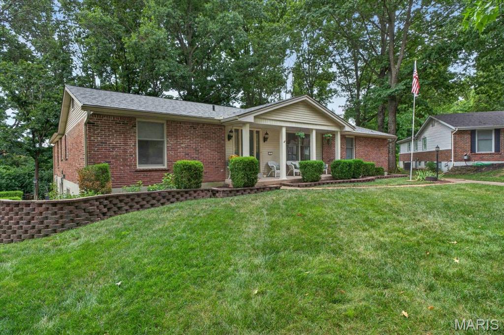 7 Springlake Court