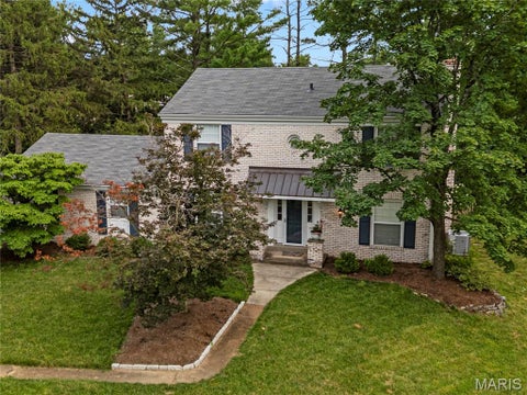 Tiny photo for 954 Chartrand Drive, Ballwin, MO 63011 (MLS # 26066563)