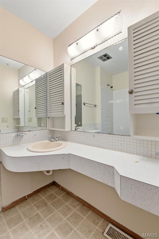 Seven Hills 2 - Residential