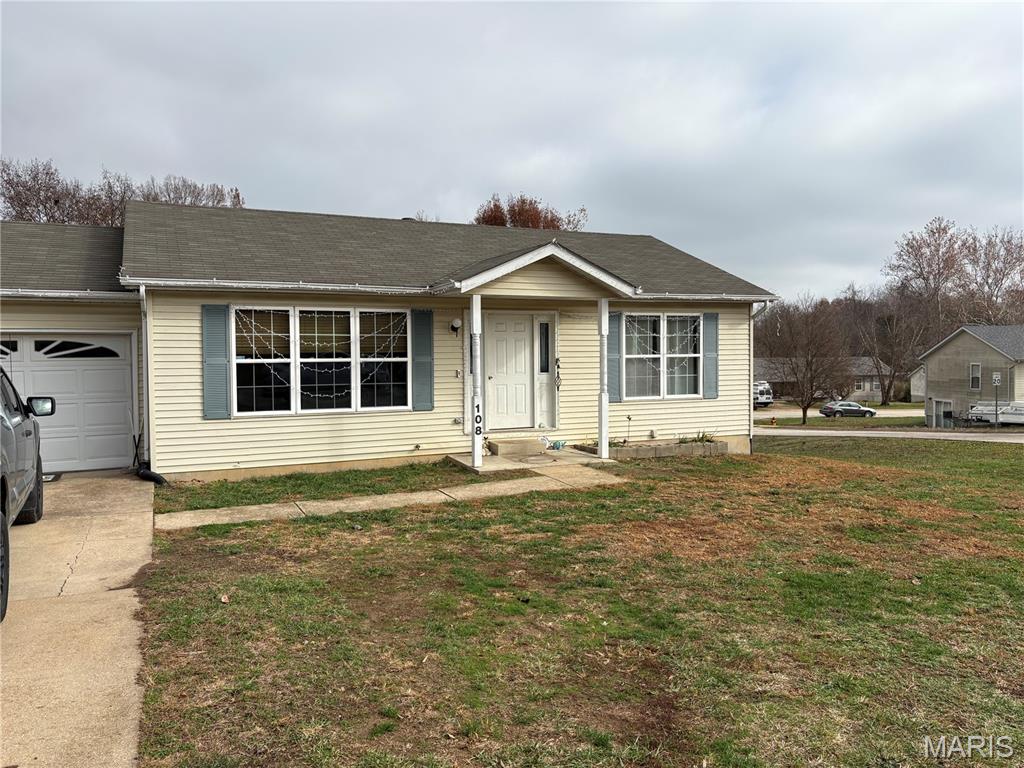 108 Grand Central Drive