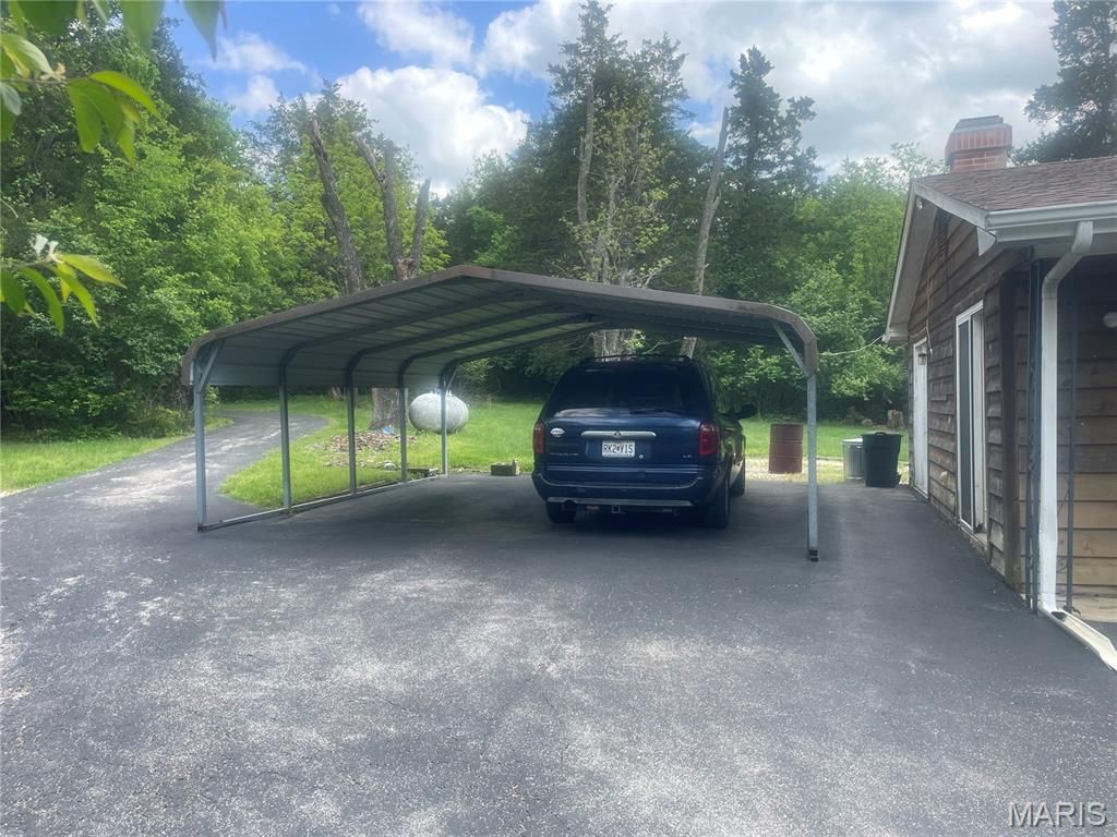 Photo of 5420 Glade Chapel Road, Hillsboro, MO 63050 (MLS # 26022792)