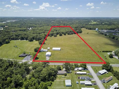 Tiny photo for 1301 N Highway 47, Warrenton, MO 63383 (MLS # 23016162)